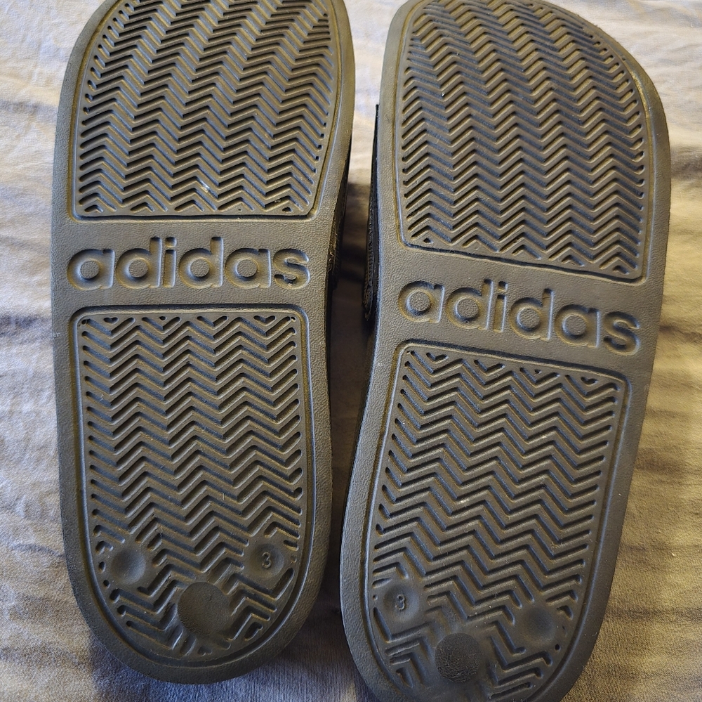 Adidas Spiderman Slides - Picture 3 of 3
